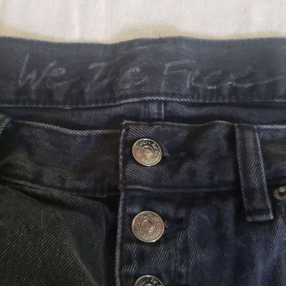 We The Free Jeans Women's Size 28 Black Destroyed High Rise Raw Hem Button Fly - Picture 4 of 6